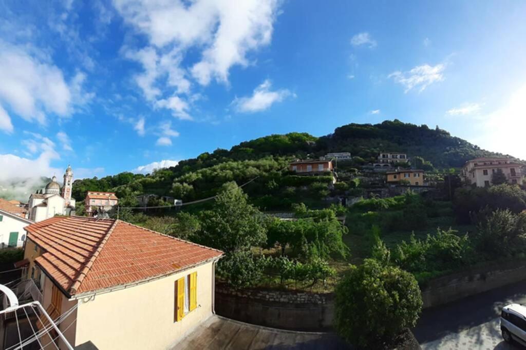 Appartamento Ô BÁRBA! Mare e Monti.... Carasco Esterno foto